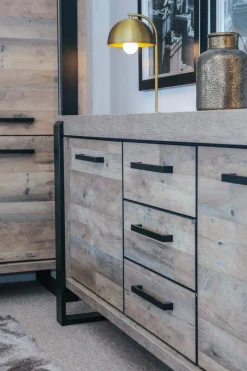 A-Meubel Dressoir Groot Udenhout