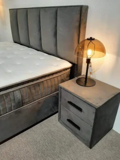 A-Meubel Nachtkastje Beilen